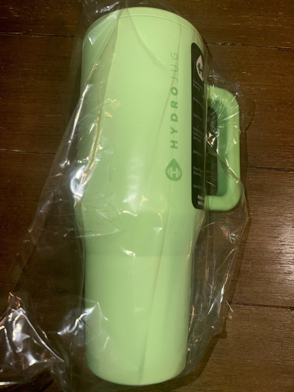 HydroJug melon 40 oz traveler